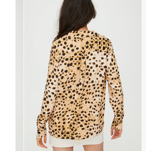 Aritzia Wilfred Free Cheetah Print Button Up Small - Picture 3 of 8